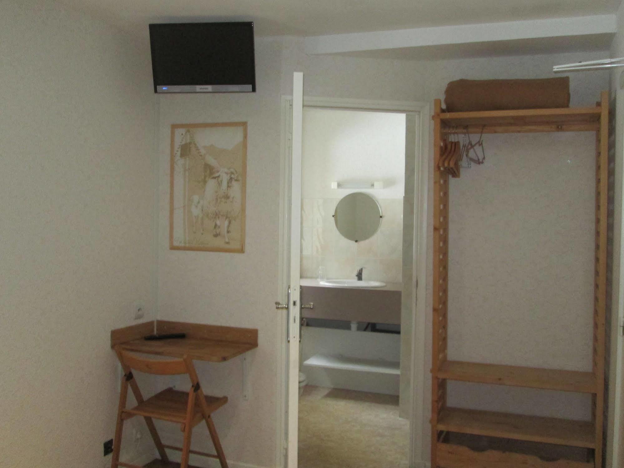 Gite Auberge Les Cascades La Mongie Εξωτερικό φωτογραφία