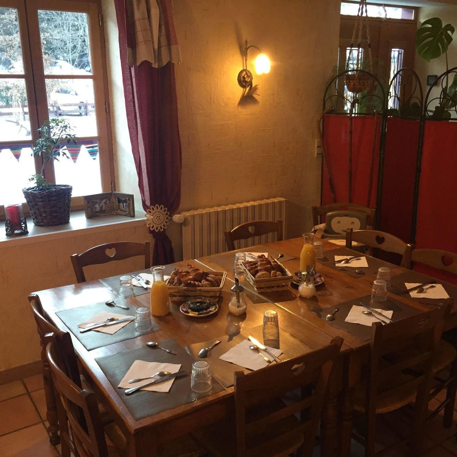 Gite Auberge Les Cascades La Mongie Εξωτερικό φωτογραφία